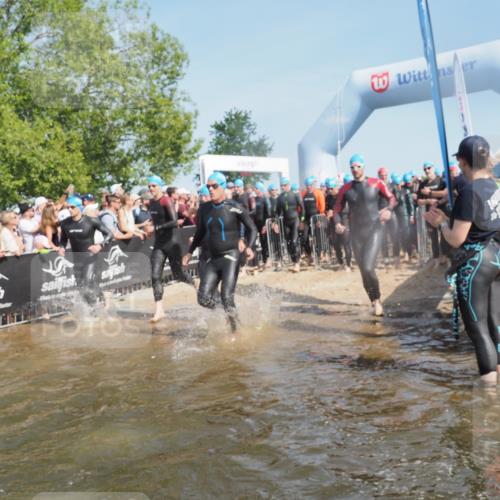 22.06.2025 - Viking Triathlon KatJ http://msf.ph/oto/8064380 22.06.2025 10:04:23 Schwimmen 115, 141, 142, 185, 195, 209, 239, 253, 276, 335, 377, 408, 419, 447, 493 meine-sportfotos.de
