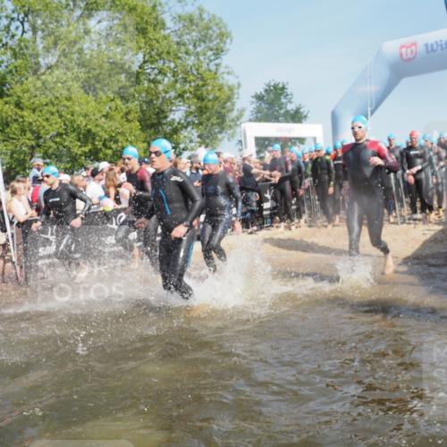 22.06.2025 - Viking Triathlon KatJ http://msf.ph/oto/8064388 22.06.2025 10:04:24 Schwimmen 115, 141, 142, 146, 185, 195, 209, 239, 253, 276, 335, 375, 377, 408, 419, 447, 457, 493 meine-sportfotos.de