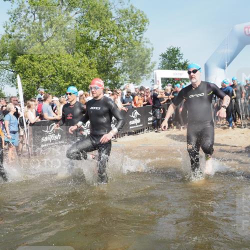 22.06.2025 - Viking Triathlon KatJ http://msf.ph/oto/8064458 22.06.2025 10:04:29 Schwimmen 115, 146, 195, 209, 238, 239, 253, 327, 335, 375, 377, 408, 419, 447, 457, 482, 506, 514, 629, 662 meine-sportfotos.de