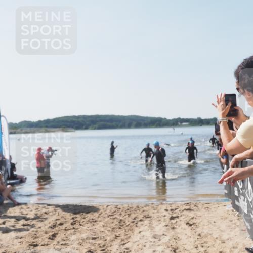 22.06.2025 - Viking Triathlon MichiJ http://msf.ph/oto/8064476 22.06.2025 10:28:47 Schwimmen 15, 258, 301, 368, 414, 443, 628 meine-sportfotos.de