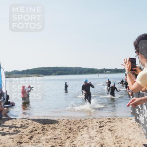 22.06.2025 - Viking Triathlon MichiJ http://msf.ph/oto/8064489 22.06.2025 10:28:48 Schwimmen 15, 258, 301, 368, 414, 443, 628 meine-sportfotos.de