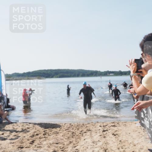 22.06.2025 - Viking Triathlon MichiJ http://msf.ph/oto/8064495 22.06.2025 10:28:49 Schwimmen 15, 258, 301, 368, 414, 443, 628 meine-sportfotos.de
