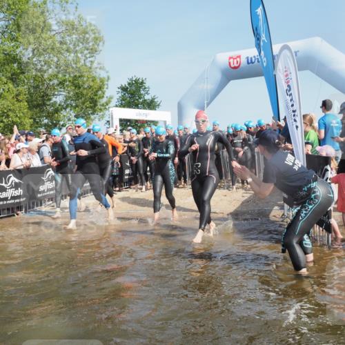 22.06.2025 - Viking Triathlon KatJ http://msf.ph/oto/8064503 22.06.2025 10:04:32 Schwimmen 146, 209, 238, 239, 327, 335, 375, 419, 447, 457, 482, 506, 514, 629, 662 meine-sportfotos.de