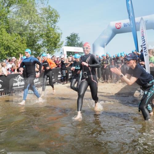 22.06.2025 - Viking Triathlon KatJ http://msf.ph/oto/8064513 22.06.2025 10:04:33 Schwimmen 146, 209, 238, 239, 327, 335, 375, 419, 447, 457, 482, 506, 514, 629, 662 meine-sportfotos.de
