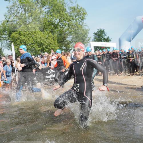 22.06.2025 - Viking Triathlon KatJ http://msf.ph/oto/8064526 22.06.2025 10:04:33 Schwimmen 146, 209, 238, 239, 327, 335, 375, 419, 447, 457, 482, 506, 514, 629, 662 meine-sportfotos.de
