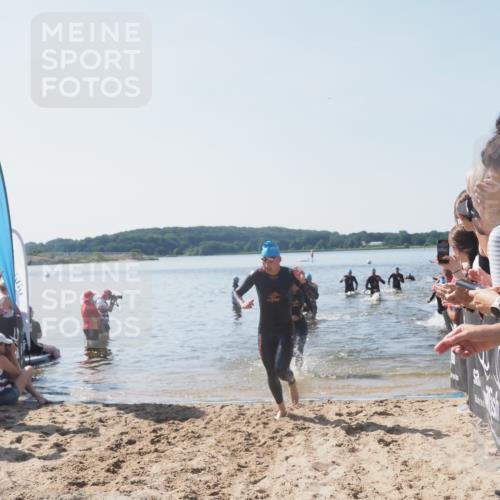 22.06.2025 - Viking Triathlon MichiJ http://msf.ph/oto/8064528 22.06.2025 10:28:54 Schwimmen 12, 15, 152, 301, 310, 368, 384, 414, 443, 604, 628 meine-sportfotos.de