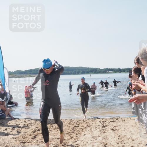 22.06.2025 - Viking Triathlon MichiJ http://msf.ph/oto/8064537 22.06.2025 10:28:55 Schwimmen 12, 15, 152, 200, 301, 310, 368, 384, 414, 443, 604, 628 meine-sportfotos.de