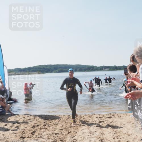 22.06.2025 - Viking Triathlon MichiJ http://msf.ph/oto/8064548 22.06.2025 10:28:56 Schwimmen 12, 15, 152, 200, 301, 310, 368, 384, 414, 443, 604, 628 meine-sportfotos.de