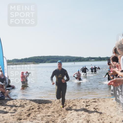 22.06.2025 - Viking Triathlon MichiJ http://msf.ph/oto/8064550 22.06.2025 10:28:56 Schwimmen 12, 15, 152, 200, 301, 310, 368, 384, 414, 443, 604, 628 meine-sportfotos.de