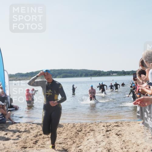 22.06.2025 - Viking Triathlon MichiJ http://msf.ph/oto/8064554 22.06.2025 10:28:57 Schwimmen 12, 15, 152, 200, 301, 310, 384, 414, 443, 604, 628 meine-sportfotos.de