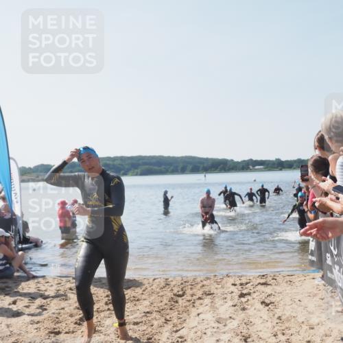 22.06.2025 - Viking Triathlon MichiJ http://msf.ph/oto/8064557 22.06.2025 10:28:57 Schwimmen 12, 15, 152, 200, 301, 310, 384, 414, 443, 604, 628 meine-sportfotos.de