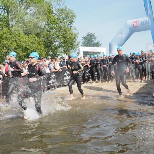 22.06.2025 - Viking Triathlon KatJ http://msf.ph/oto/8064574 22.06.2025 10:04:39 Schwimmen 55, 85, 86, 238, 245, 281, 312, 316, 327, 428, 482, 506, 514, 515, 550, 629, 662 meine-sportfotos.de