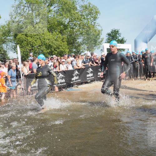 22.06.2025 - Viking Triathlon KatJ http://msf.ph/oto/8064593 22.06.2025 10:04:40 Schwimmen 55, 85, 86, 238, 245, 281, 312, 316, 327, 428, 482, 514, 515, 550, 662 meine-sportfotos.de