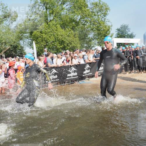 22.06.2025 - Viking Triathlon KatJ http://msf.ph/oto/8064598 22.06.2025 10:04:40 Schwimmen 55, 85, 86, 238, 245, 281, 312, 316, 327, 428, 482, 514, 515, 550, 662 meine-sportfotos.de