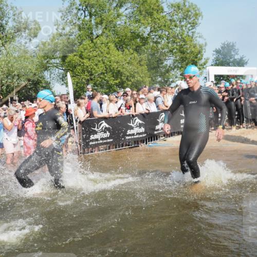 22.06.2025 - Viking Triathlon KatJ http://msf.ph/oto/8064601 22.06.2025 10:04:40 Schwimmen 55, 85, 86, 238, 245, 281, 312, 316, 327, 428, 482, 514, 515, 550, 662 meine-sportfotos.de
