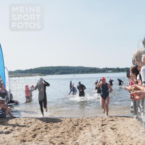 22.06.2025 - Viking Triathlon MichiJ http://msf.ph/oto/8064636 22.06.2025 10:29:05 Schwimmen 7, 12, 152, 200, 310, 384, 443, 458, 604, 628, 652 meine-sportfotos.de