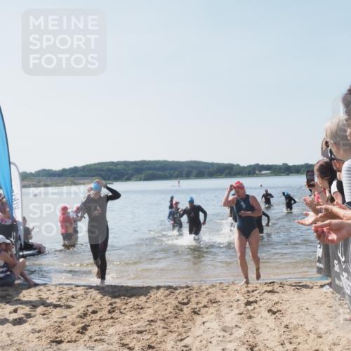 22.06.2025 - Viking Triathlon MichiJ http://msf.ph/oto/8064639 22.06.2025 10:29:05 Schwimmen 7, 12, 152, 200, 310, 384, 443, 458, 604, 628, 652 meine-sportfotos.de