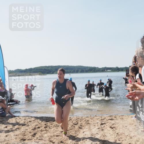 22.06.2025 - Viking Triathlon MichiJ http://msf.ph/oto/8064655 22.06.2025 10:29:07 Schwimmen 7, 12, 152, 200, 310, 384, 443, 458, 604, 628, 652 meine-sportfotos.de