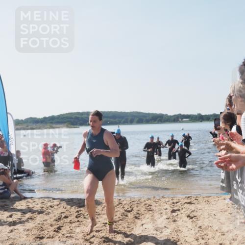 22.06.2025 - Viking Triathlon MichiJ http://msf.ph/oto/8064656 22.06.2025 10:29:07 Schwimmen 7, 12, 152, 200, 310, 384, 443, 458, 604, 628, 652 meine-sportfotos.de