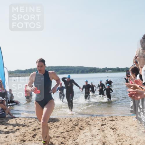 22.06.2025 - Viking Triathlon MichiJ http://msf.ph/oto/8064659 22.06.2025 10:29:08 Schwimmen 7, 12, 152, 200, 310, 384, 443, 458, 604, 628, 652 meine-sportfotos.de
