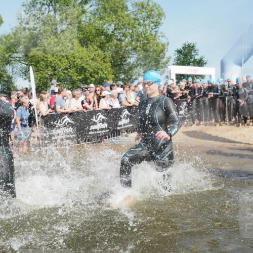 22.06.2025 - Viking Triathlon KatJ http://msf.ph/oto/8064674 22.06.2025 10:04:45 Schwimmen 29, 55, 70, 72, 85, 86, 245, 248, 281, 312, 316, 411, 428, 515, 550 meine-sportfotos.de