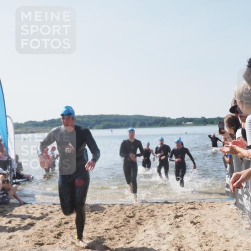 22.06.2025 - Viking Triathlon MichiJ http://msf.ph/oto/8064679 22.06.2025 10:29:10 Schwimmen 7, 11, 12, 33, 152, 200, 310, 384, 458, 604, 652 meine-sportfotos.de