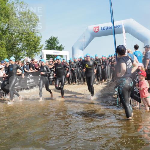 22.06.2025 - Viking Triathlon KatJ http://msf.ph/oto/8064688 22.06.2025 10:04:48 Schwimmen 29, 55, 70, 72, 85, 86, 245, 248, 281, 312, 316, 411, 428, 515, 550 meine-sportfotos.de