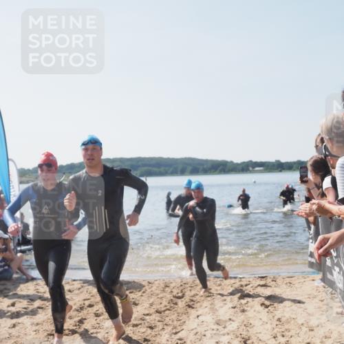 22.06.2025 - Viking Triathlon MichiJ http://msf.ph/oto/8064695 22.06.2025 10:29:12 Schwimmen 7, 11, 12, 30, 33, 152, 200, 310, 458, 604, 652 meine-sportfotos.de