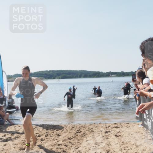 22.06.2025 - Viking Triathlon MichiJ http://msf.ph/oto/8064722 22.06.2025 10:29:15 Schwimmen 7, 11, 30, 33, 200, 243, 310, 458, 652 meine-sportfotos.de