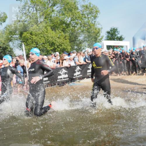 22.06.2025 - Viking Triathlon KatJ http://msf.ph/oto/8064731 22.06.2025 10:04:50 Schwimmen 29, 70, 72, 86, 248, 254, 281, 295, 312, 316, 394, 411, 509, 515, 527 meine-sportfotos.de