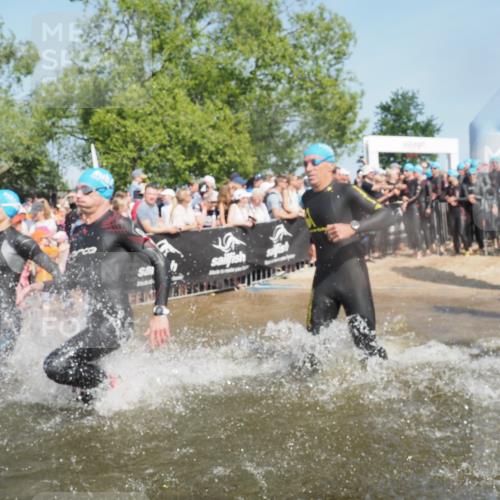 22.06.2025 - Viking Triathlon KatJ http://msf.ph/oto/8064733 22.06.2025 10:04:50 Schwimmen 29, 70, 72, 86, 248, 254, 281, 295, 312, 316, 394, 411, 509, 515, 527 meine-sportfotos.de