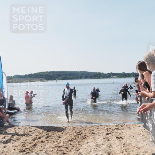 22.06.2025 - Viking Triathlon MichiJ http://msf.ph/oto/8064734 22.06.2025 10:29:17 Schwimmen 7, 11, 30, 33, 243, 458, 612, 652 meine-sportfotos.de