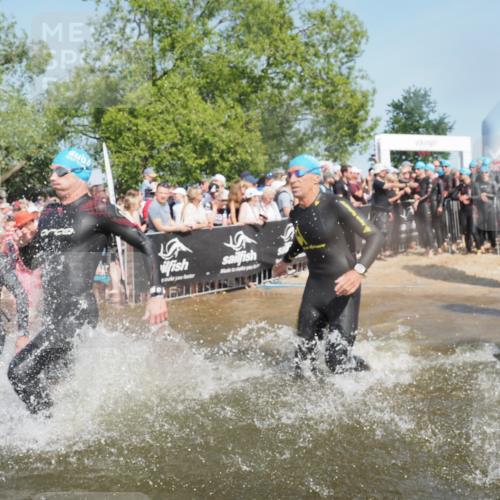 22.06.2025 - Viking Triathlon KatJ http://msf.ph/oto/8064737 22.06.2025 10:04:50 Schwimmen 29, 70, 72, 86, 248, 254, 281, 295, 312, 316, 394, 411, 509, 515, 527 meine-sportfotos.de