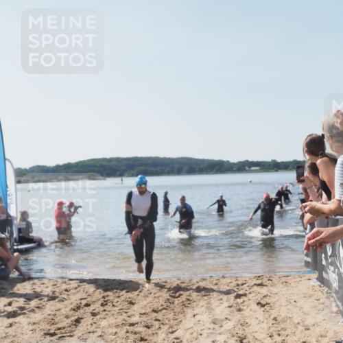 22.06.2025 - Viking Triathlon MichiJ http://msf.ph/oto/8064742 22.06.2025 10:29:18 Schwimmen 7, 11, 30, 33, 243, 458, 612, 652 meine-sportfotos.de