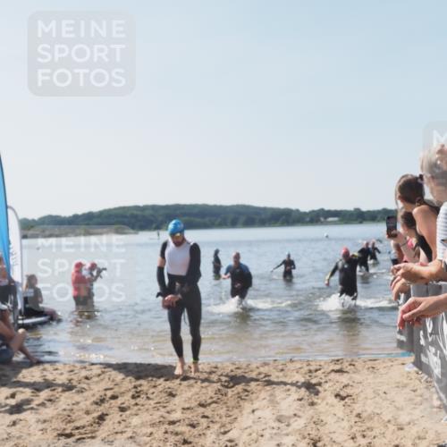 22.06.2025 - Viking Triathlon MichiJ http://msf.ph/oto/8064744 22.06.2025 10:29:18 Schwimmen 7, 11, 30, 33, 243, 458, 612, 652 meine-sportfotos.de