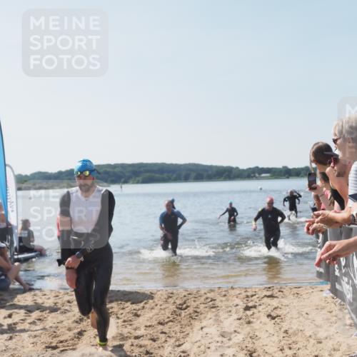 22.06.2025 - Viking Triathlon MichiJ http://msf.ph/oto/8064752 22.06.2025 10:29:19 Schwimmen 7, 11, 30, 33, 243, 458, 612, 652 meine-sportfotos.de