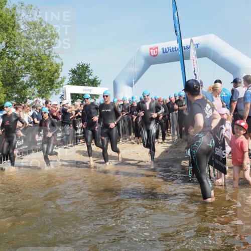22.06.2025 - Viking Triathlon KatJ http://msf.ph/oto/8064756 22.06.2025 10:04:53 Schwimmen 29, 70, 72, 86, 248, 254, 281, 295, 312, 316, 362, 394, 411, 509, 515, 527 meine-sportfotos.de