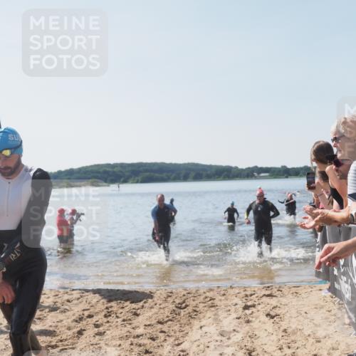 22.06.2025 - Viking Triathlon MichiJ http://msf.ph/oto/8064757 22.06.2025 10:29:20 Schwimmen 7, 11, 30, 33, 243, 458, 612, 652 meine-sportfotos.de