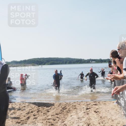 22.06.2025 - Viking Triathlon MichiJ http://msf.ph/oto/8064759 22.06.2025 10:29:20 Schwimmen 7, 11, 30, 33, 243, 458, 612, 652 meine-sportfotos.de