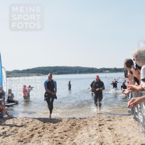 22.06.2025 - Viking Triathlon MichiJ http://msf.ph/oto/8064768 22.06.2025 10:29:21 Schwimmen 11, 30, 33, 243, 458, 612, 652 meine-sportfotos.de