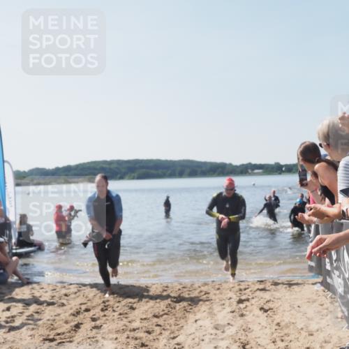 22.06.2025 - Viking Triathlon MichiJ http://msf.ph/oto/8064773 22.06.2025 10:29:22 Schwimmen 11, 30, 33, 243, 458, 612, 652 meine-sportfotos.de