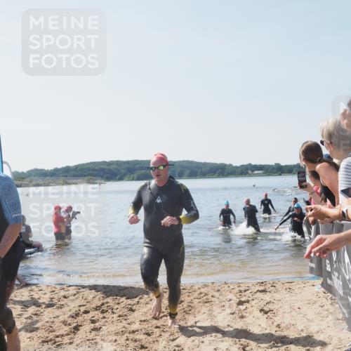22.06.2025 - Viking Triathlon MichiJ http://msf.ph/oto/8064784 22.06.2025 10:29:23 Schwimmen 6, 11, 30, 33, 243, 458, 612, 652 meine-sportfotos.de