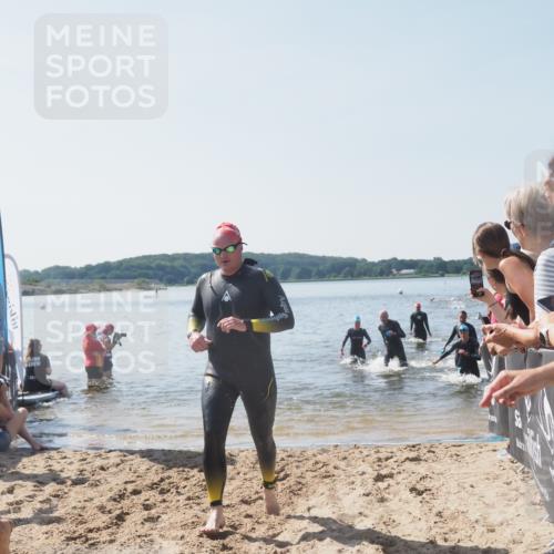 22.06.2025 - Viking Triathlon MichiJ http://msf.ph/oto/8064785 22.06.2025 10:29:23 Schwimmen 6, 11, 30, 33, 243, 458, 612, 652 meine-sportfotos.de
