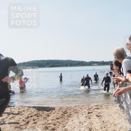 22.06.2025 - Viking Triathlon MichiJ http://msf.ph/oto/8064793 22.06.2025 10:29:24 Schwimmen 6, 11, 30, 33, 243, 458, 612, 652 meine-sportfotos.de