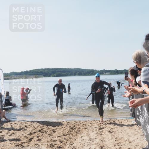 22.06.2025 - Viking Triathlon MichiJ http://msf.ph/oto/8064819 22.06.2025 10:29:27 Schwimmen 6, 11, 30, 33, 243, 612 meine-sportfotos.de