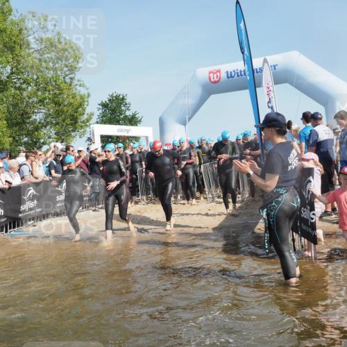 22.06.2025 - Viking Triathlon KatJ http://msf.ph/oto/8064821 22.06.2025 10:04:58 Schwimmen 29, 70, 72, 197, 248, 254, 295, 362, 394, 407, 411, 416, 423, 509, 527, 620 meine-sportfotos.de