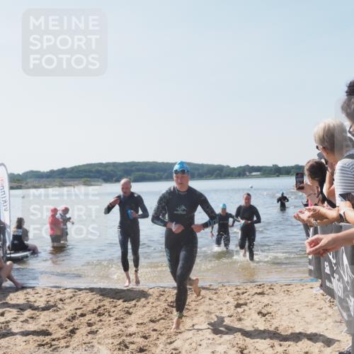 22.06.2025 - Viking Triathlon MichiJ http://msf.ph/oto/8064825 22.06.2025 10:29:28 Schwimmen 6, 11, 30, 33, 243, 612 meine-sportfotos.de