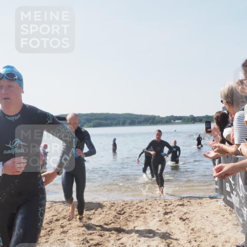 22.06.2025 - Viking Triathlon MichiJ http://msf.ph/oto/8064836 22.06.2025 10:29:29 Schwimmen 6, 11, 30, 33, 243, 612 meine-sportfotos.de