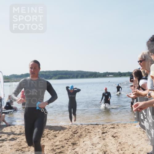 22.06.2025 - Viking Triathlon MichiJ http://msf.ph/oto/8064859 22.06.2025 10:29:32 Schwimmen 6, 30, 243, 612 meine-sportfotos.de