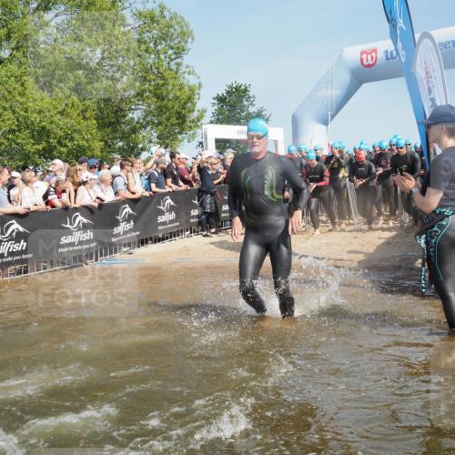 22.06.2025 - Viking Triathlon KatJ http://msf.ph/oto/8064868 22.06.2025 10:05:01 Schwimmen 197, 232, 254, 295, 362, 386, 394, 407, 416, 423, 500, 509, 527, 605, 620 meine-sportfotos.de